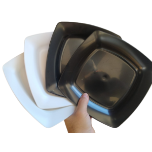 Kit com 10 ou 20 ou 30 ou 40 pratos jantar refeição 20cm diversas cores plástico